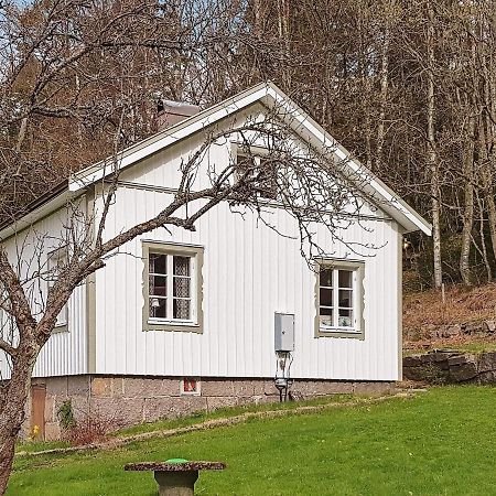 6 Person Holiday Home In Str Mstad Strömstad Exterior foto